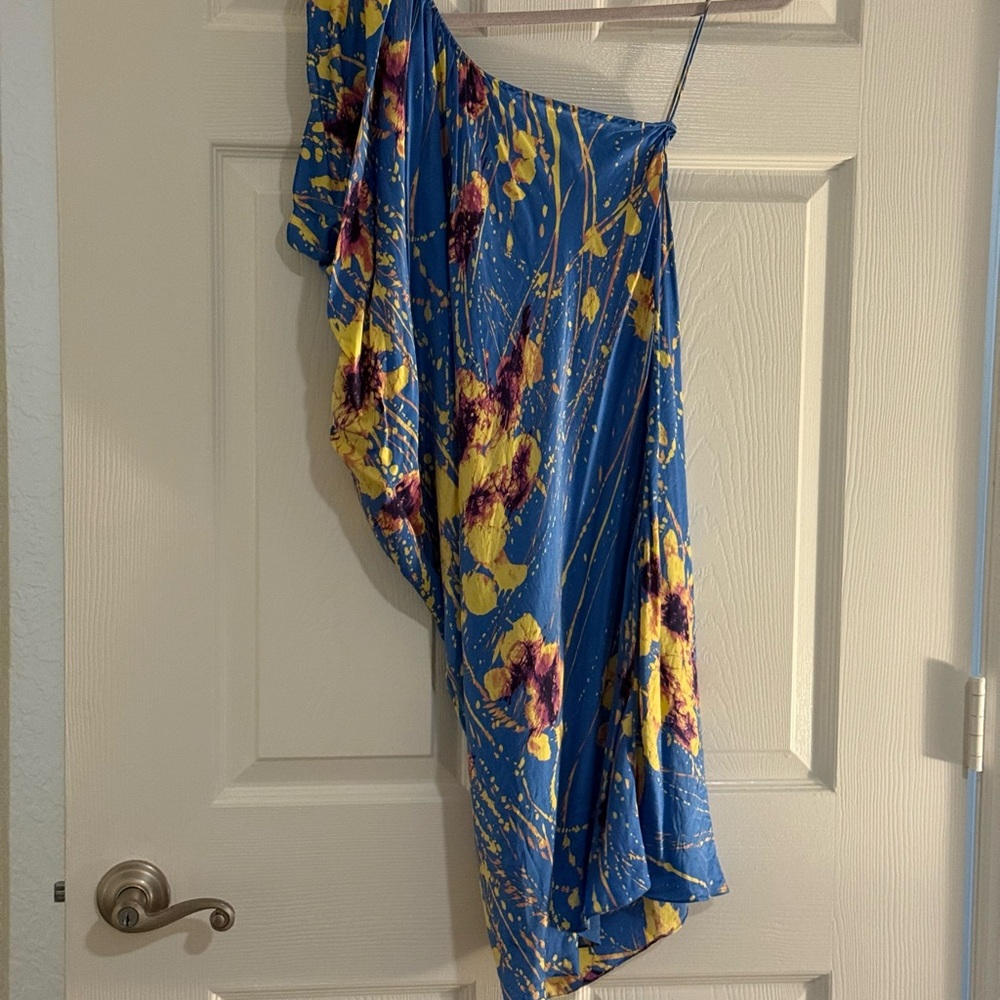 Women’s Elie Tahari One Shoulder Floral Silk Dress •Size S